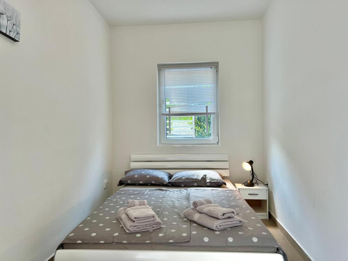 Apartman Velly Jadranovo Exterior photo