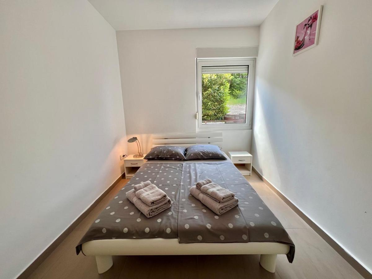 Apartman Velly Jadranovo Exterior photo